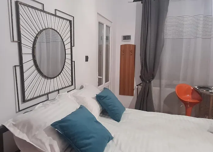 Cozy In Noble House Main Square * Cluj-Napoca